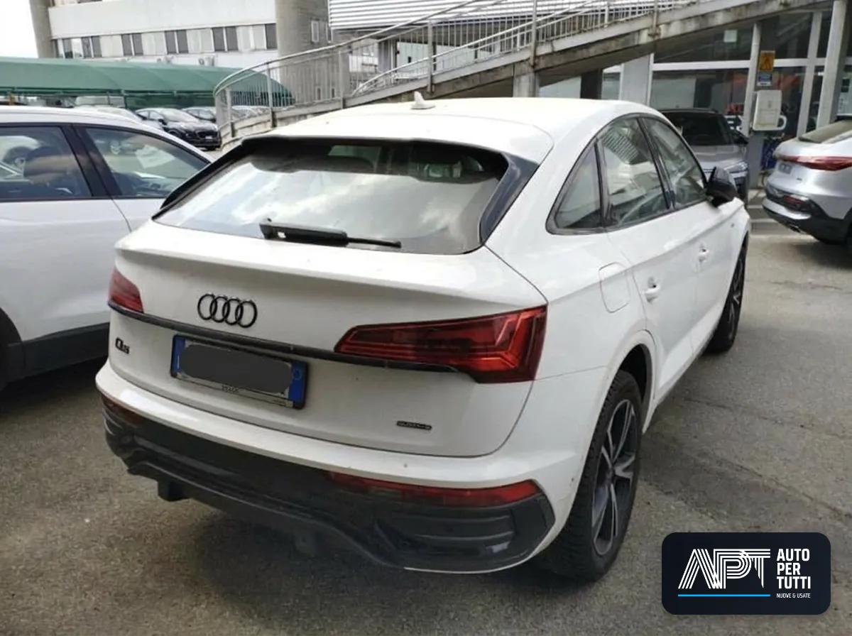Audi Q5 SportBack 40 2.0 TDI 204cv Quattro S-Tronic S Line 360°, Virtual Plus, ACC, Side Assist - 2022